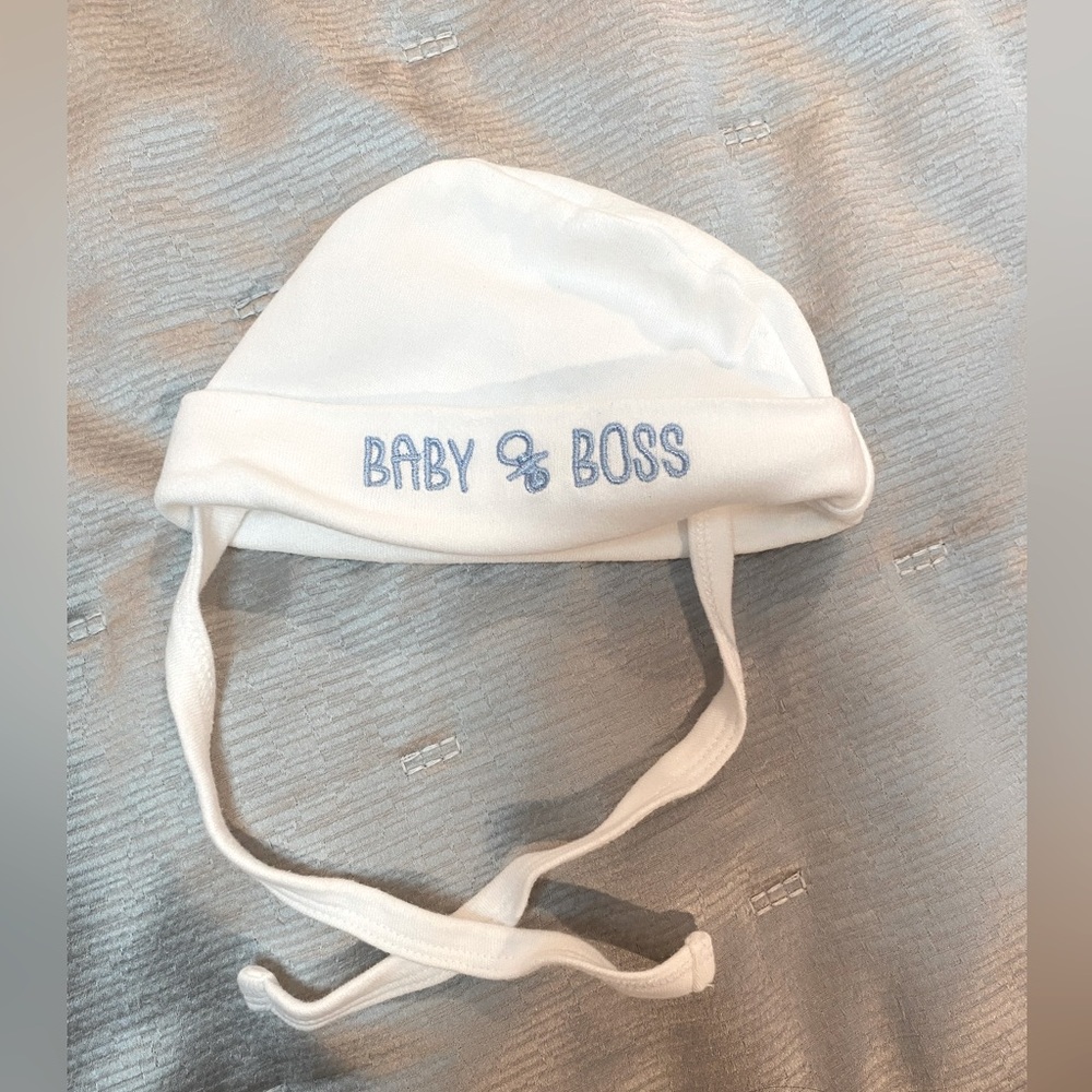 Baby Boss, Newborn hat with strings
